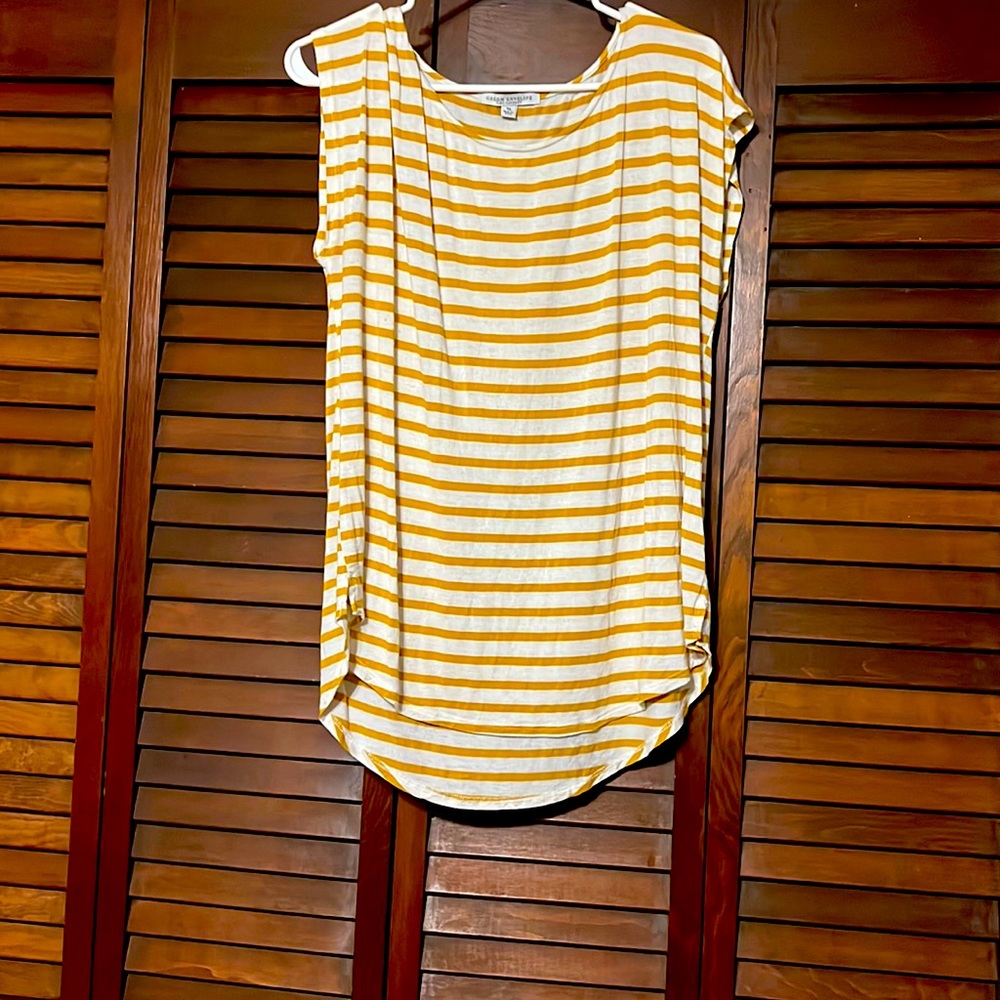 Cap sleeved mustard top